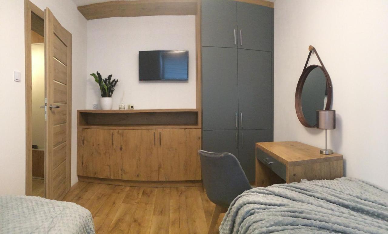 옐레니아구라 Apartament Happy View 아파트 외부 사진